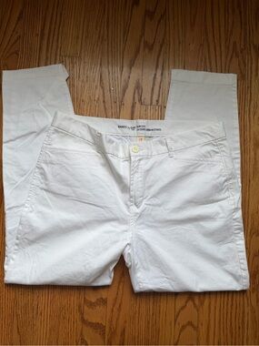 GAP White Slim City Khakis Size 10